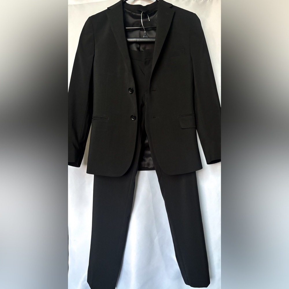 Classic Black Teen Boys Suit. Size 14R